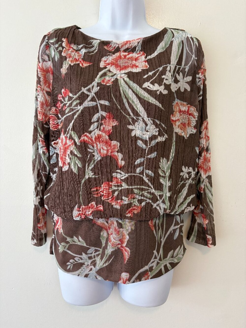 Chicos Long Sleeve Floral Band Bottom Top Size 1 Medium